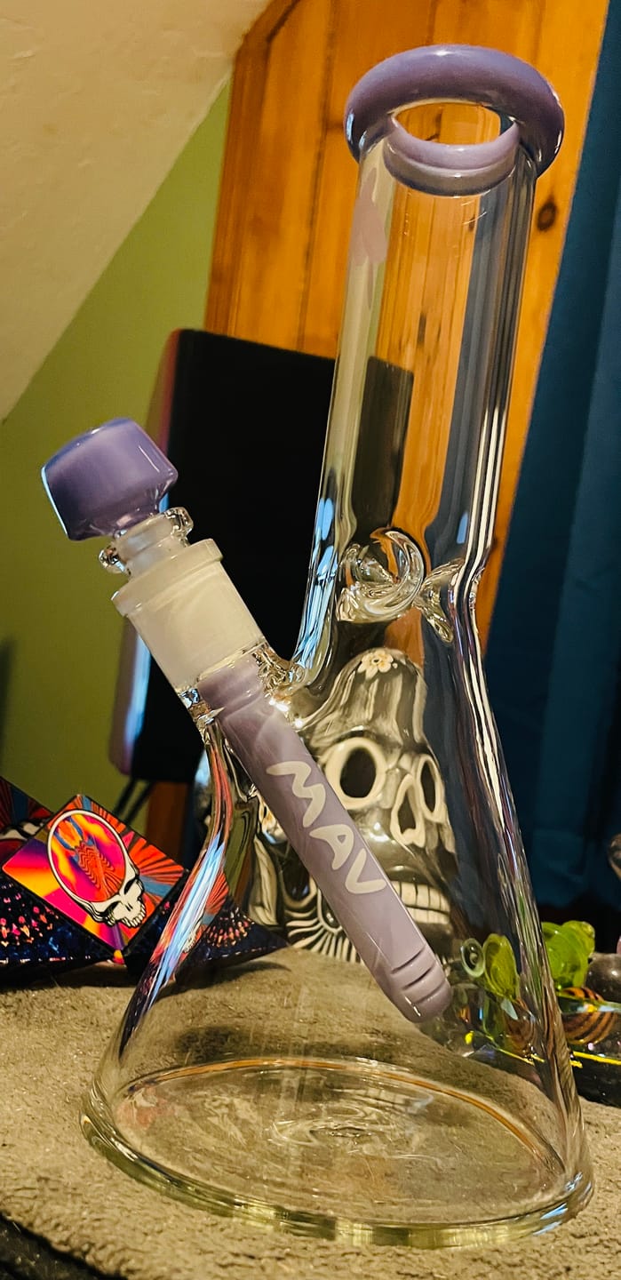 Customer photo review of 10" x 44mm Color Top Beaker Bong