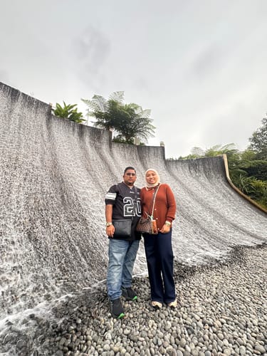 Customer photo review of NFL Las Vegas Raiders Black Jersey