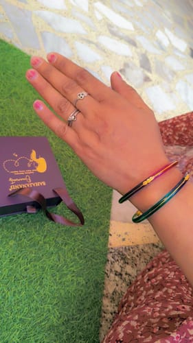 Customer photo review of A Colorful Set for Every Occasion!" - 916 22k Hallmark (Multicolour)