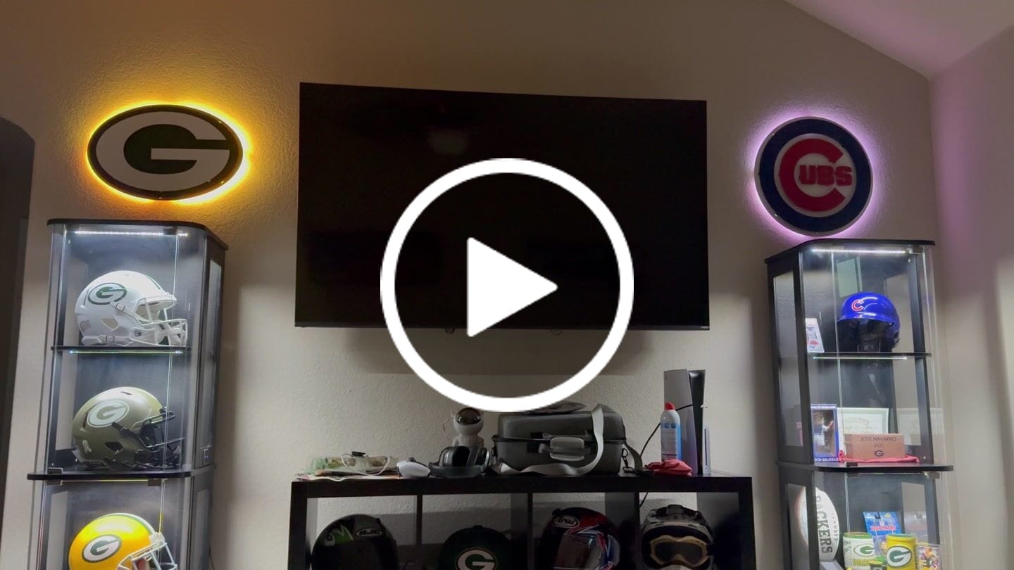 Customer video review of Chicago Cubs Logo 3D Metal Wall Art