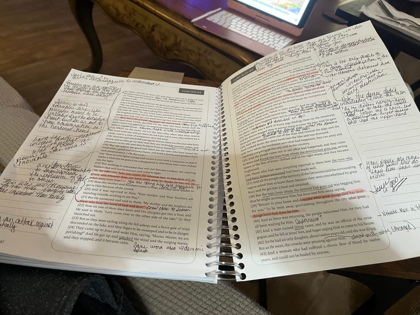 Customer photo review of Spiral Bible™ - NASB - New Testament - Flake