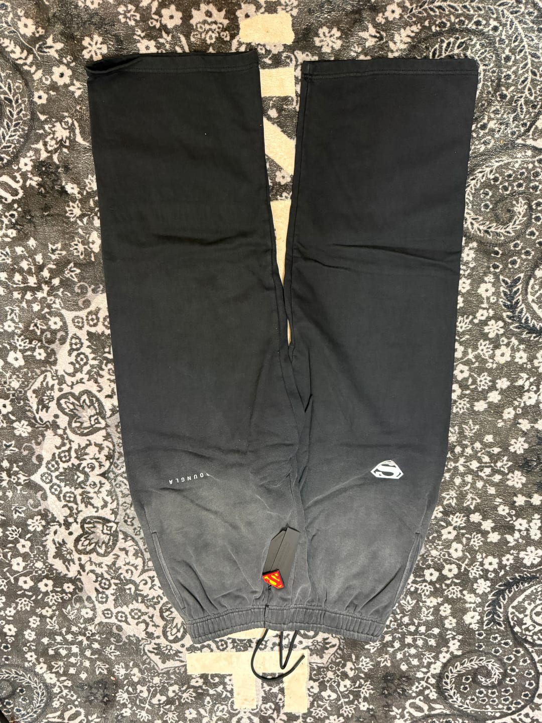 Customer photo review of 2032 - Superman Sweats