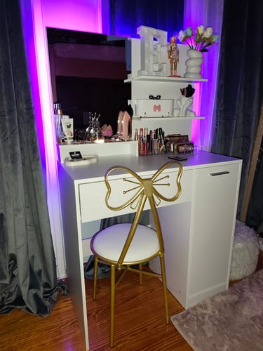 Customer photo review of Τραπέζι Μπουντουάρ Μακιγιάζ Μεικαπ Τουαλέτας Κρεβατοκάμαρας Καθρέφτης Ντουλάπι Λευκό B34-RDT119W01