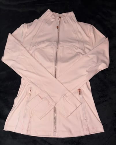 Customer photo review of Lululemon Define