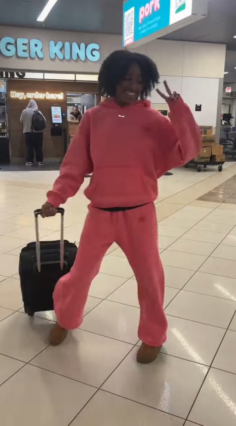 Customer photo review of Soufflé Baggy Hoodie Set