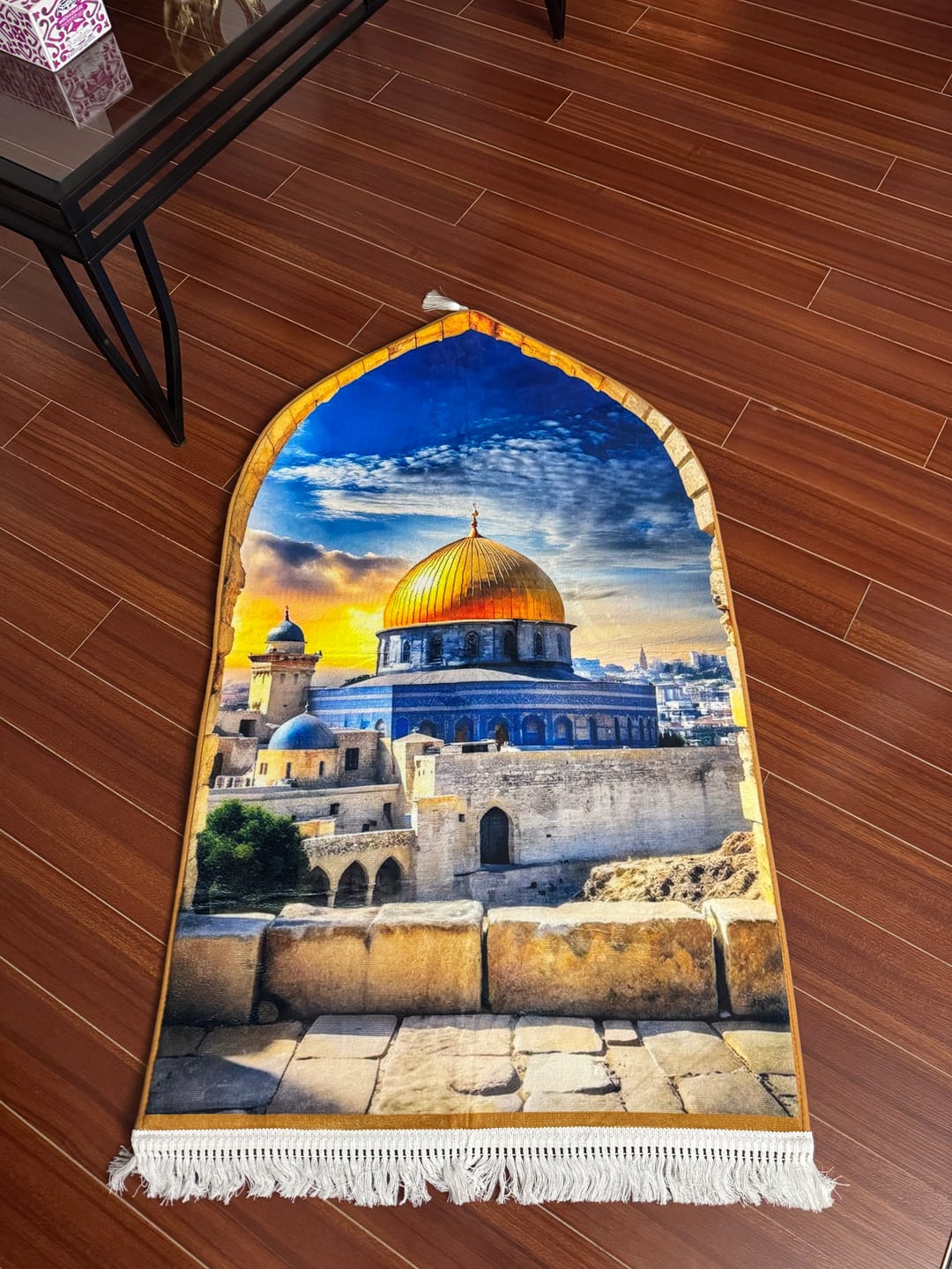 Customer photo review of Noor al-Quds Padded Prayer Mat