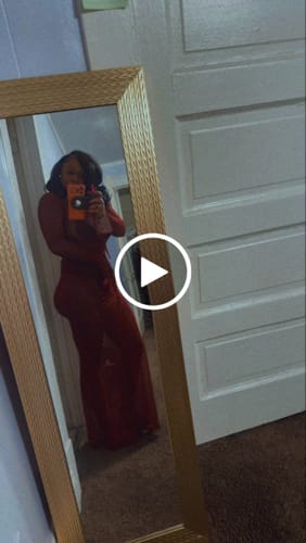 Customer video review of Scarlett Queen Dress