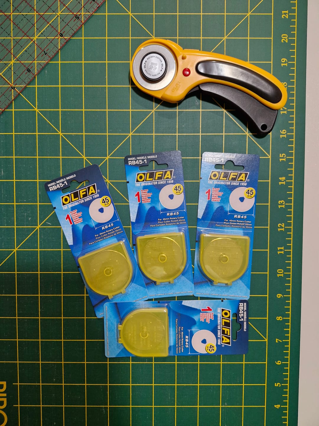 Customer photo review of OLFA Rotary Cutter Replacement Blade - 45mm