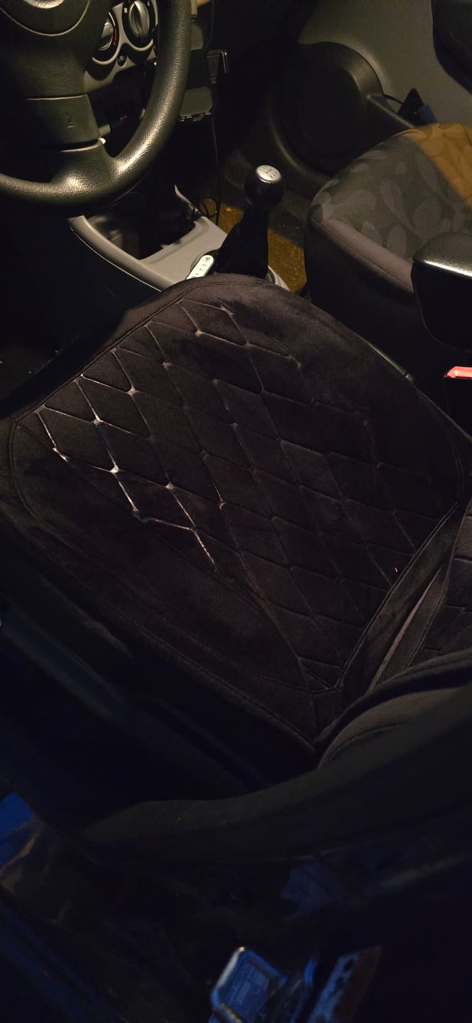Customer photo review of Beheizte Autositzauflage
