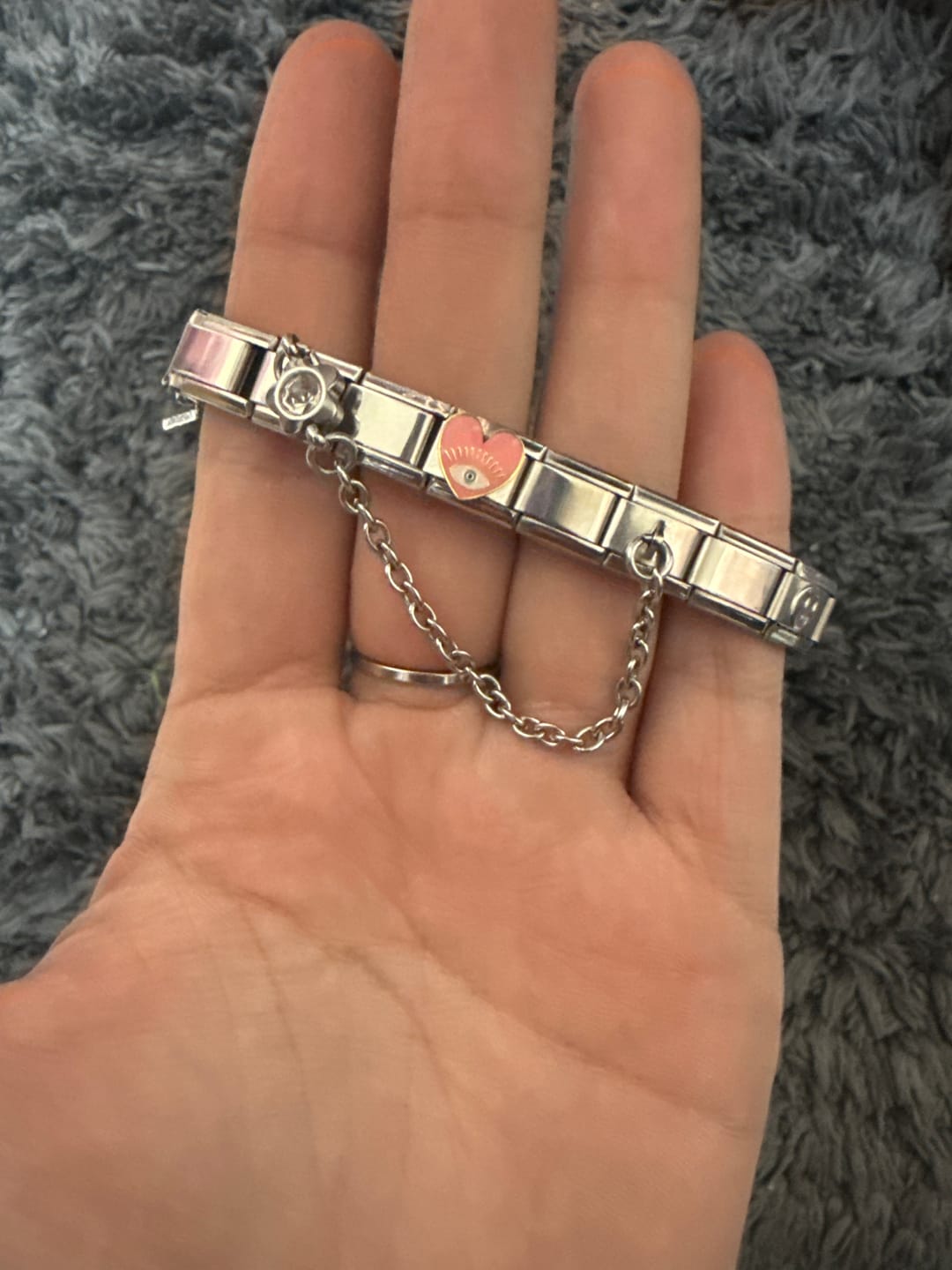 Customer photo review of Charm Colgante