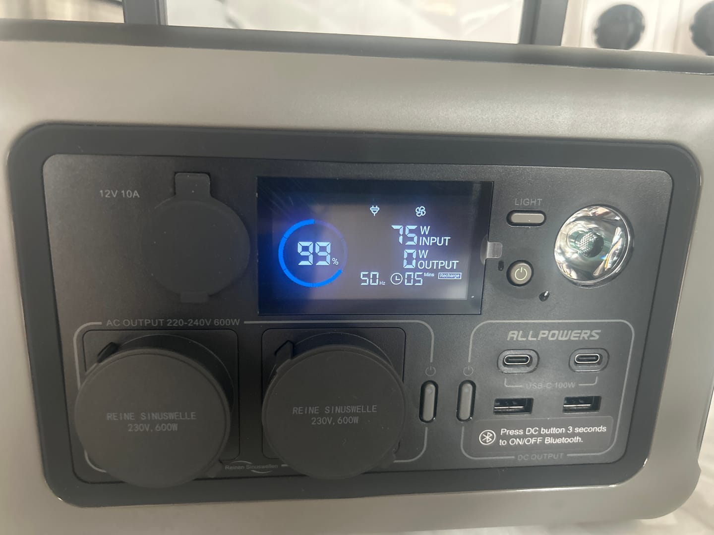 Customer photo review of ALLPOWERS R600 Tragbare Powerstation  | 600W 299Wh