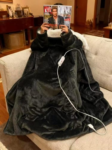 Customer photo review of Cozy Co. Robes