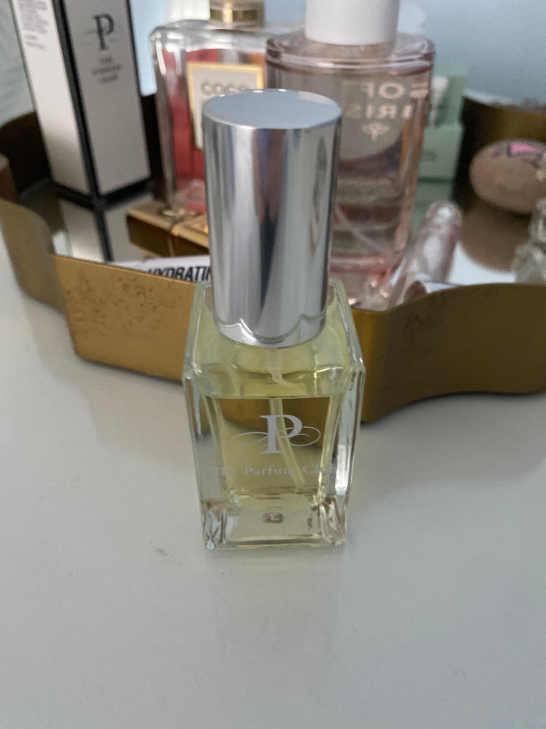 Customer photo review of No. 4118G - Bergamot, Saffron, Rose, Leather, Oud (unisex)