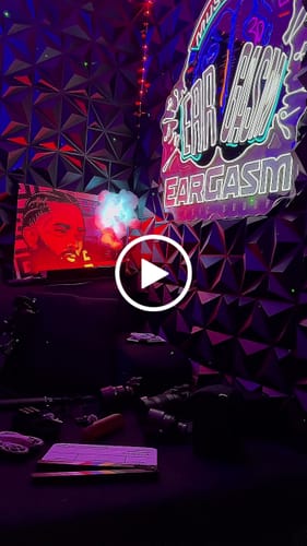 Customer video review of EARGASM MUSIC GROUP - Premium Neon Artwork