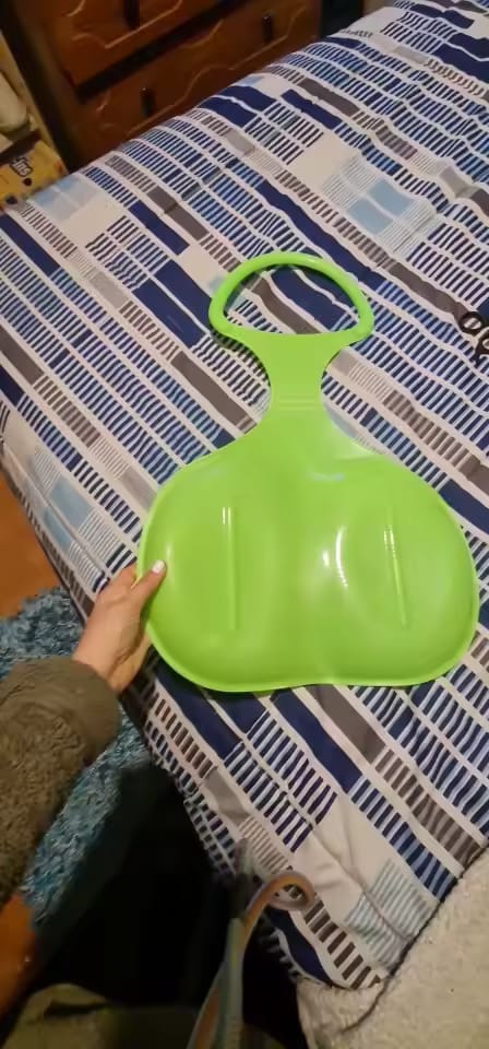Customer photo review of Robuster Schneerutscher & Sand-Rodel – Winterspaß (56cm)