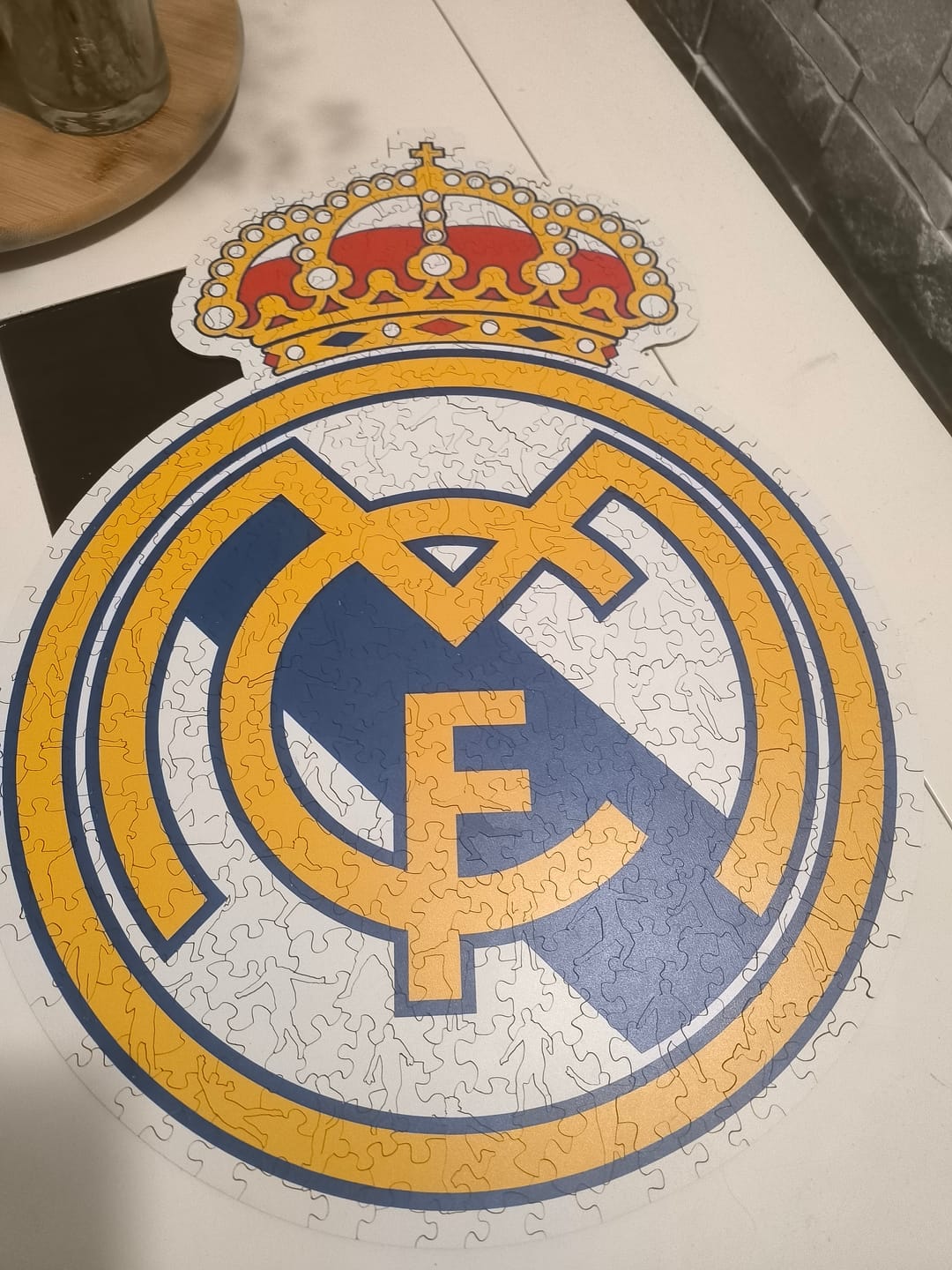 Customer photo review of Real Madrid CF® Logo - Puzzle de Madera