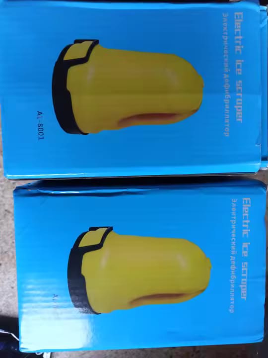 Customer photo review of Elektrischer Auto-Eiskratzer – USB Akku Eisentferner