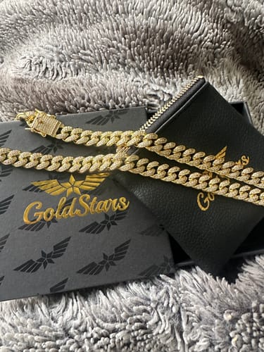 Customer photo review of Miami Cuban Diamond Chain 10mm