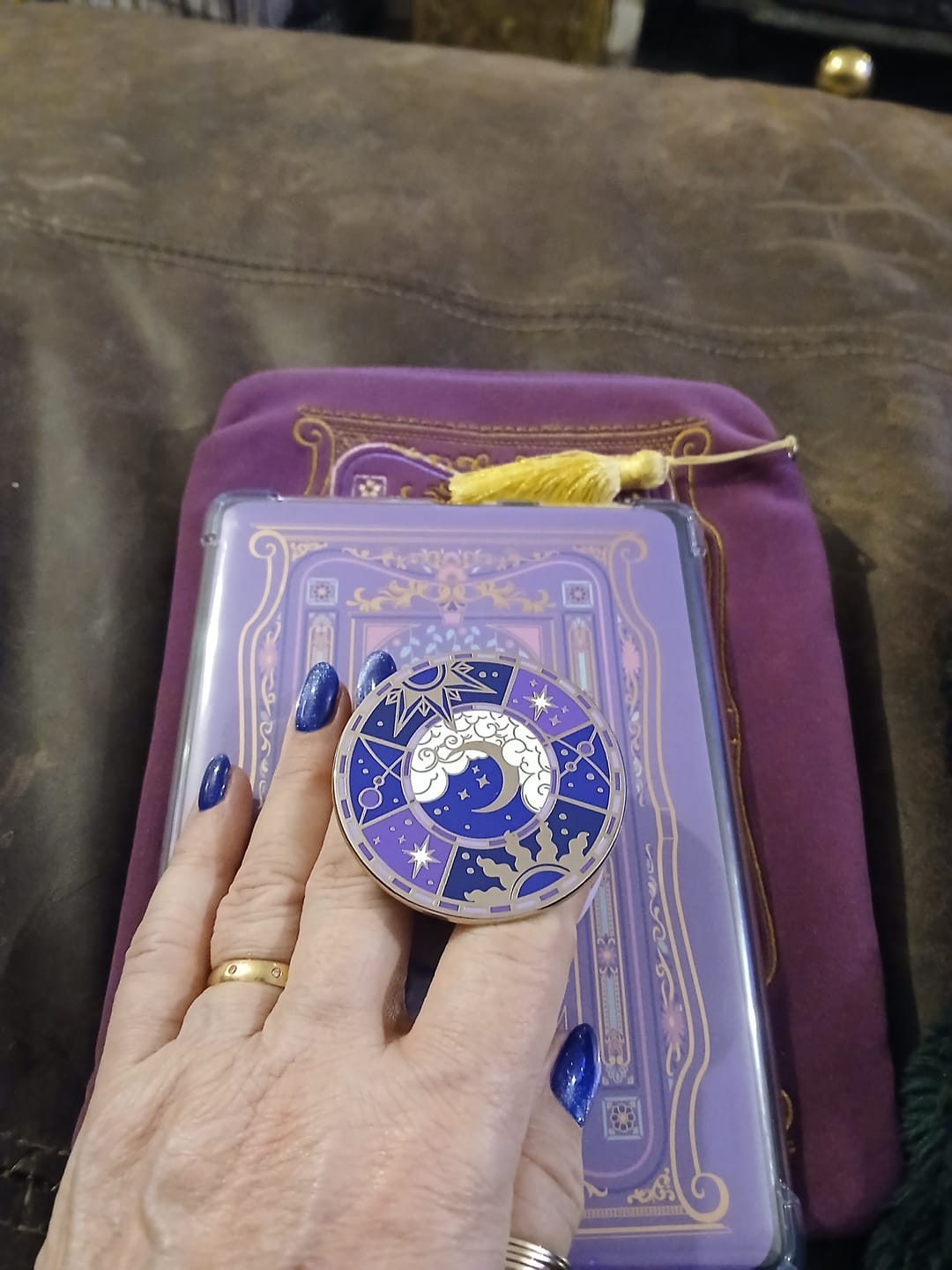 Customer photo review of Otherworldly Clingie