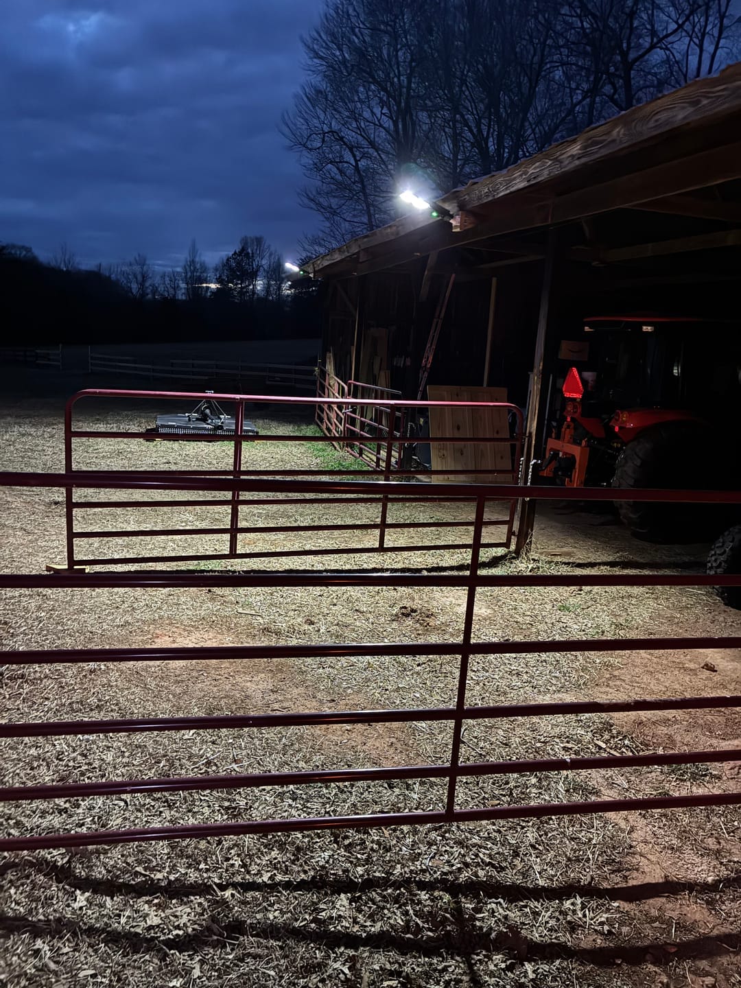 Customer photo review of 60W Solar Street Light 6000 Lumens