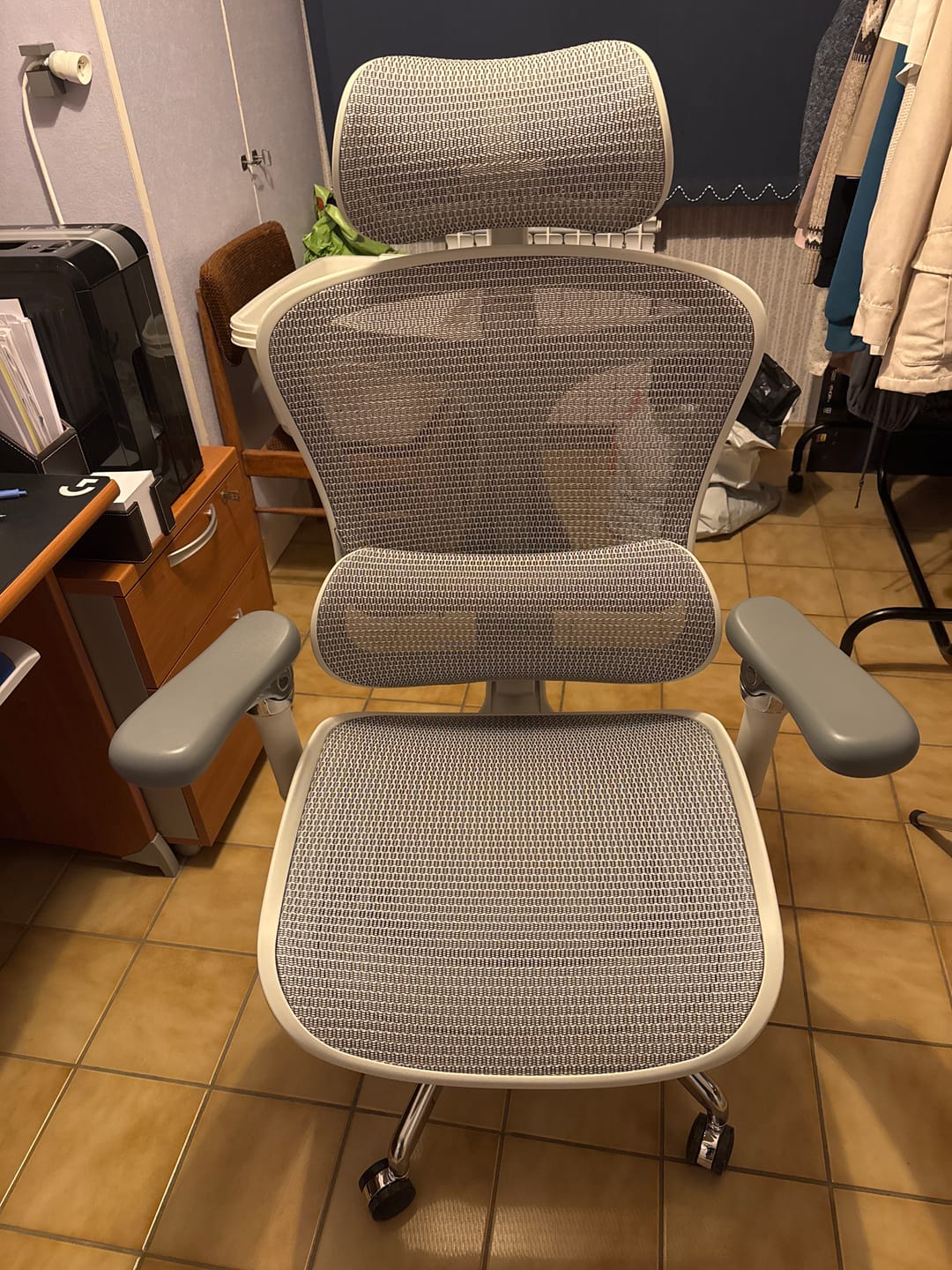 Customer photo review of Doro C300 Pro Chaise de bureau ergonomique
