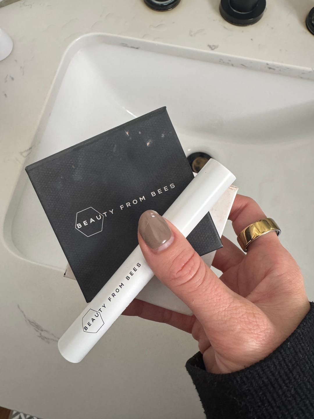 Customer photo review of Liquid Eyeliner
