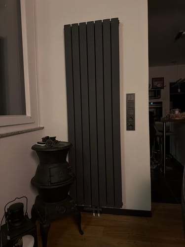 Customer photo review of SONNI Flach Heizkörper Paneelheizkörper Wandheizung Mittelanschluss 1800*539mm Anthrazit