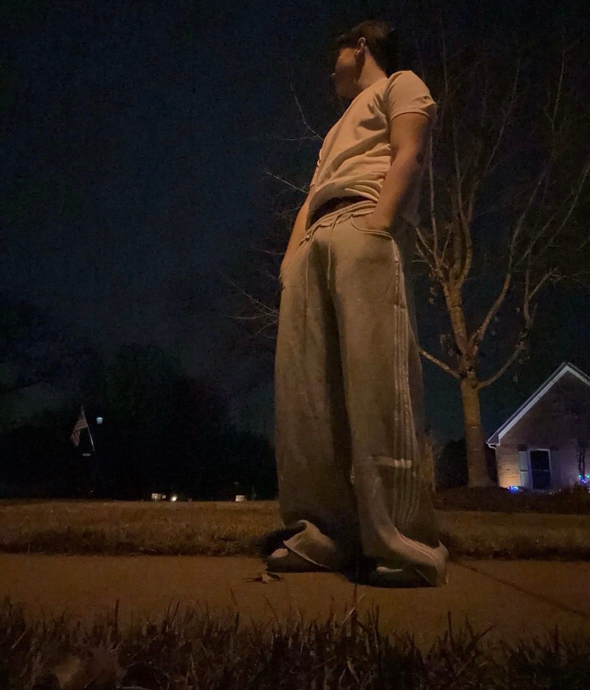 Customer photo review of Aelfric Eden Double Waist Baggy Sweatpants