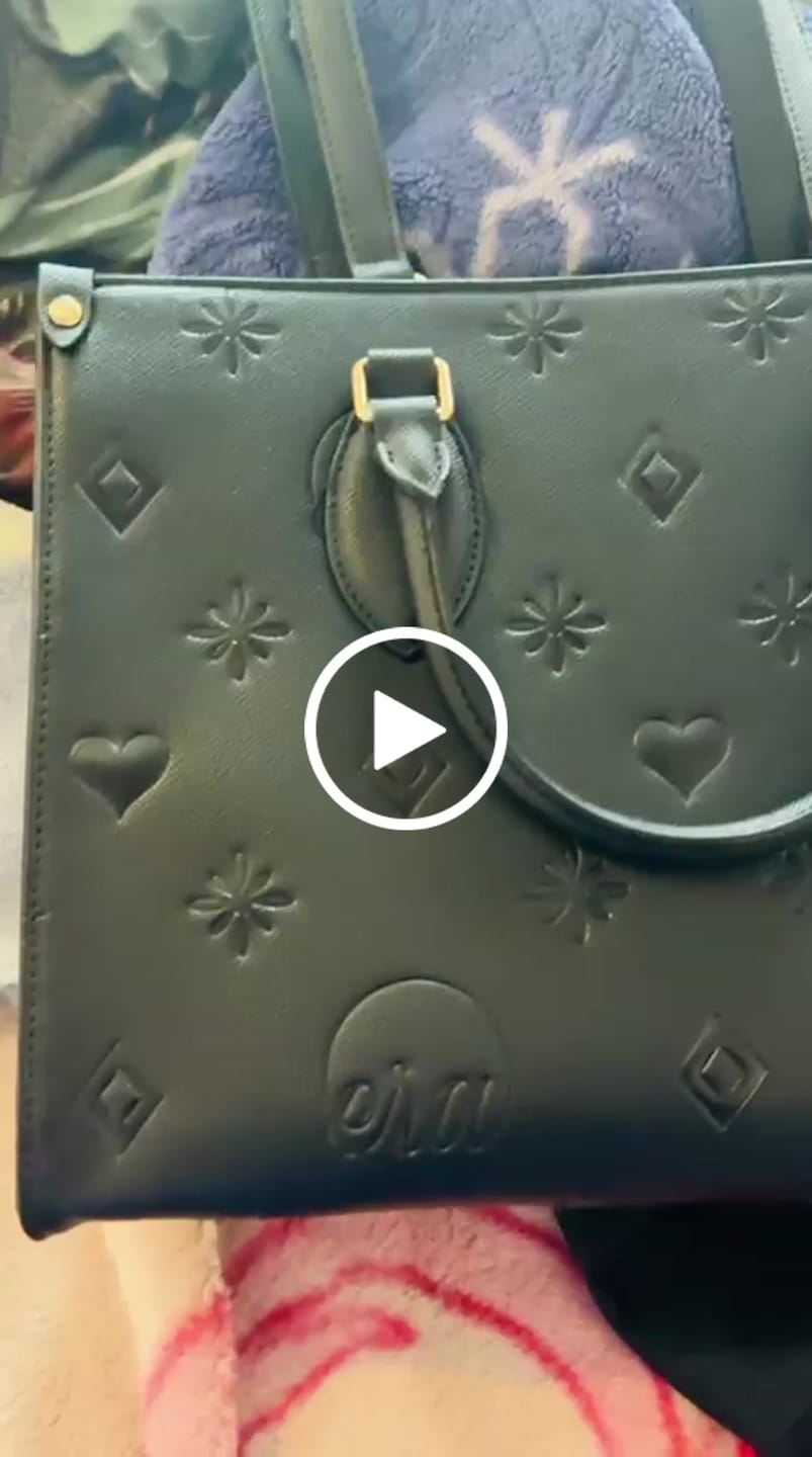 Customer video review of The Carryall Icon Tote
