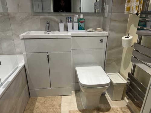 Customer photo review of Parkhouse 1100mm L Shape Combination Basin and WC Unit - Gloss White