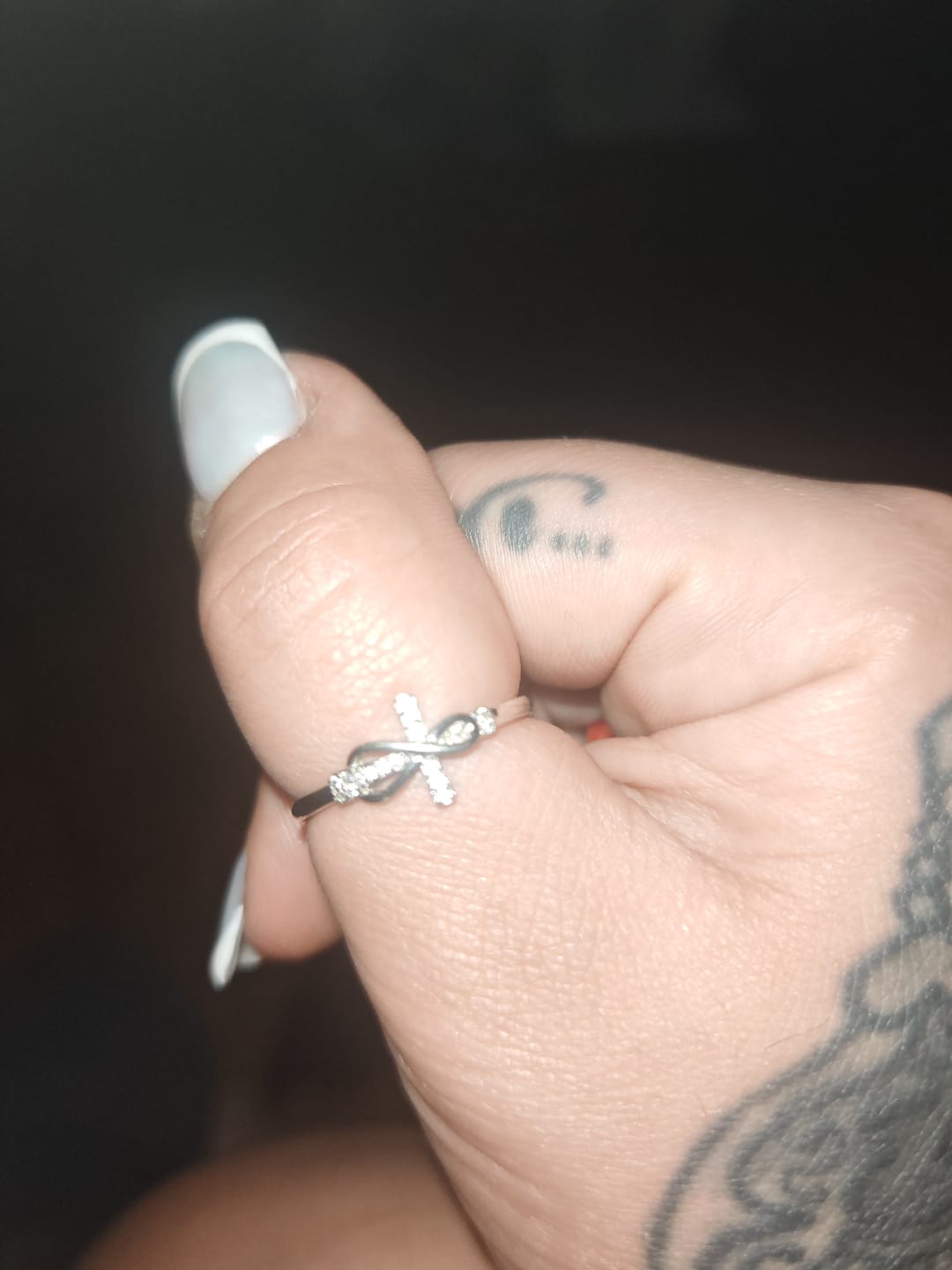 Customer photo review of Bague Croix Amour