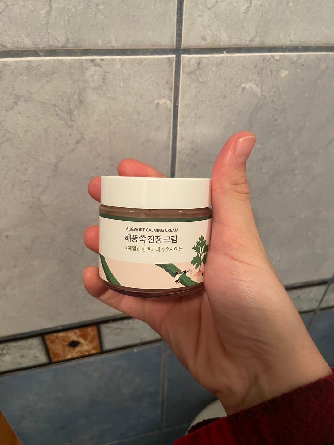 Customer photo review of Gaisīgs nomierinošs krēms ar vībotni Round Lab Mugwort Calming Cream