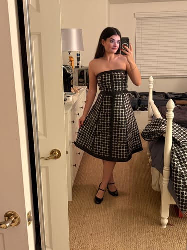Customer photo review of LILA dress Black Dots
