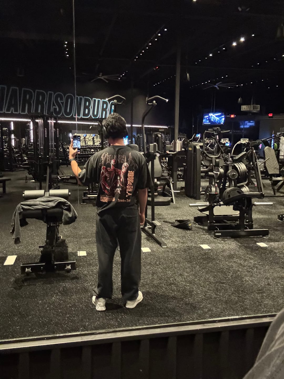 Customer photo review of 2069 - Elevated Essentials - Baggy Joggers