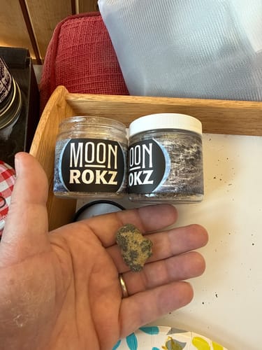 Customer photo review of Moonrocks 28 Grams
