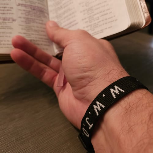 Customer photo review of WWJD Bracelet