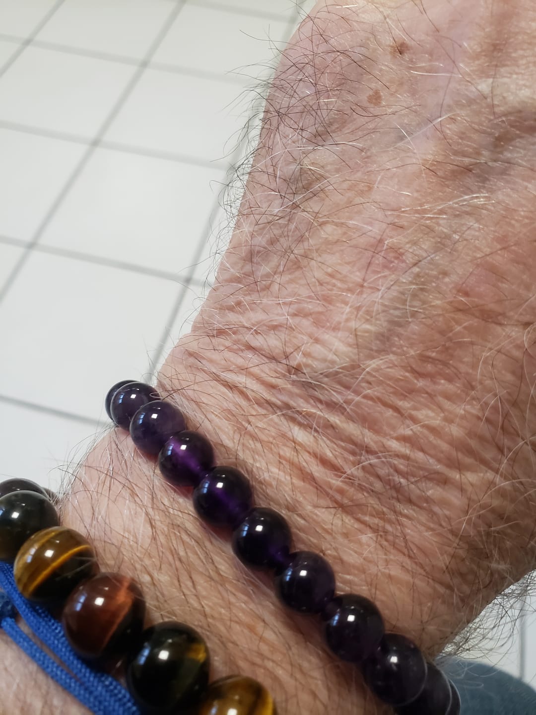 Customer photo review of Bracelet en améthyste 8mm