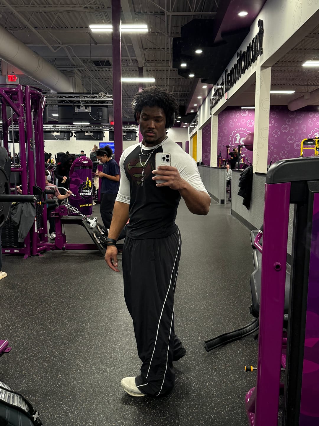 Customer photo review of 8072 - Superman 3/4 Raglan Shirts