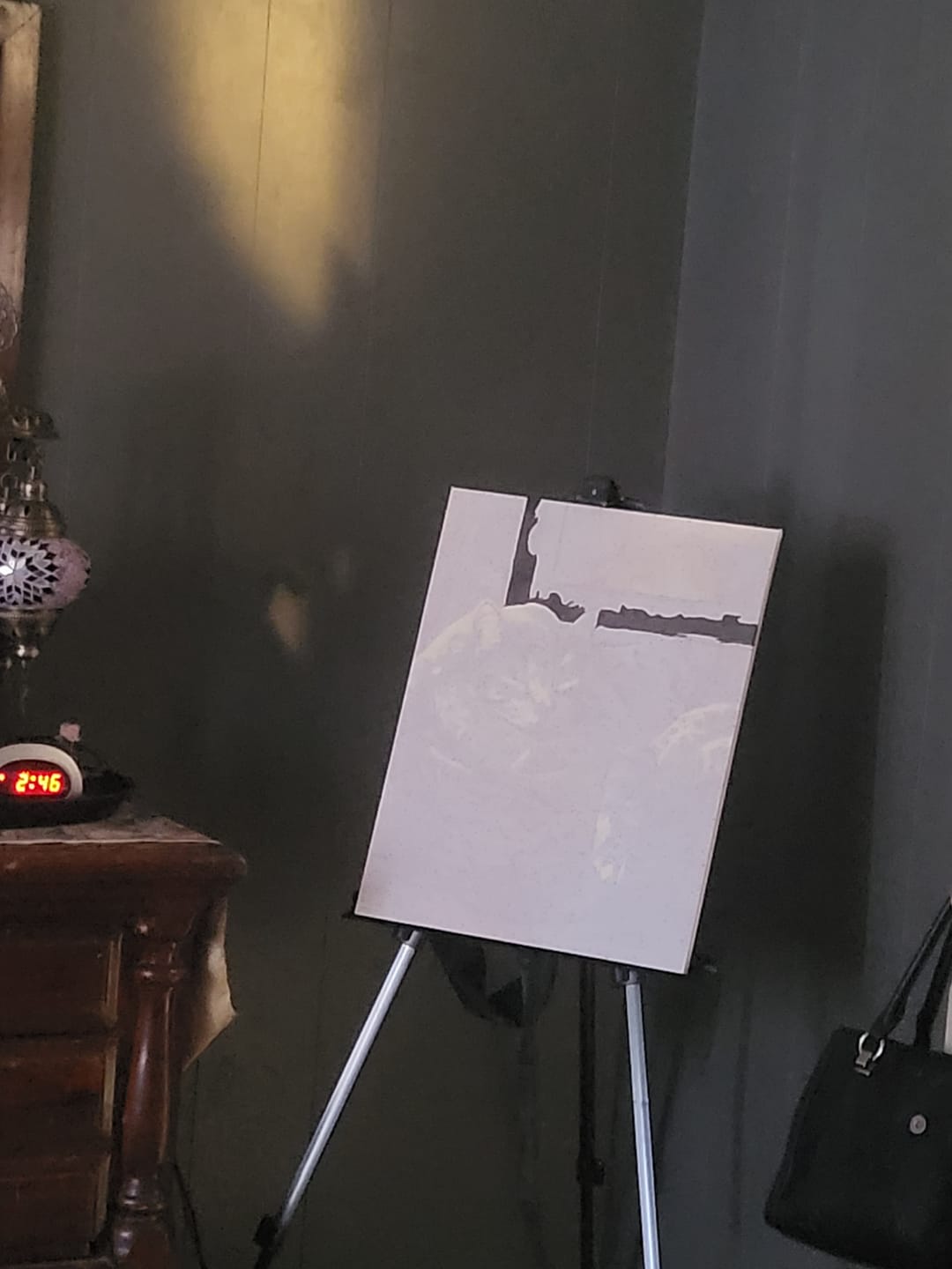 Customer photo review of Adjustable Artist Easel