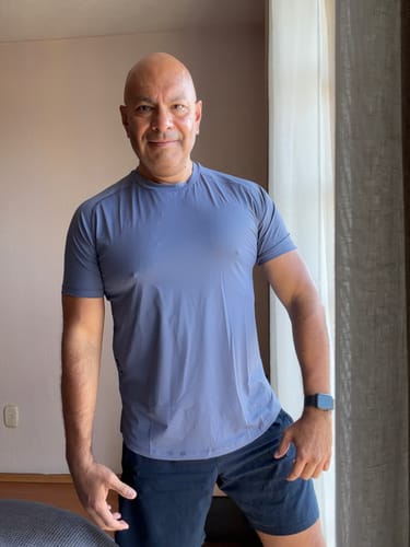 Customer photo review of Artial Performance Tee - Steel Blue