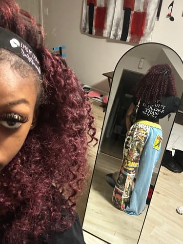 Customer photo review of COMIC SWEATS