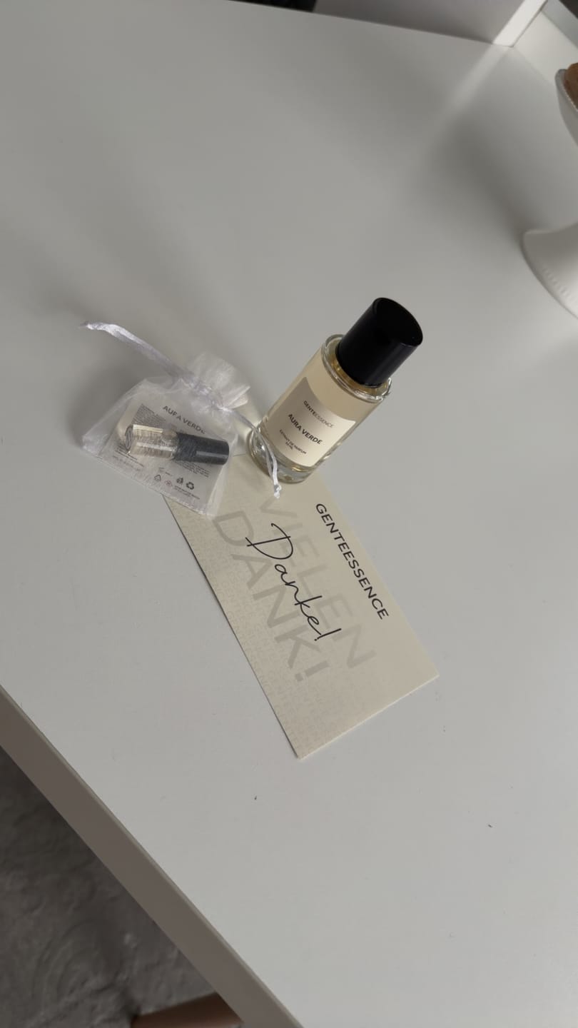 Customer photo review of Aura Verde