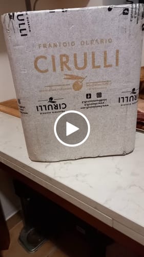 Customer video review of 1 lattina di olio extravergine di oliva • 5 Litri