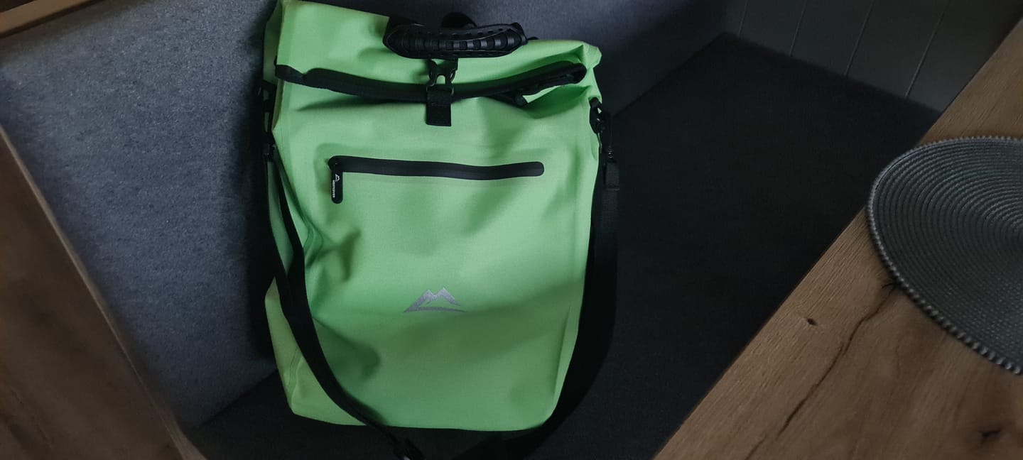 Customer photo review of NextBag TPU 3in1 Fahrradrucksack - dein Begleiter für den Alltag