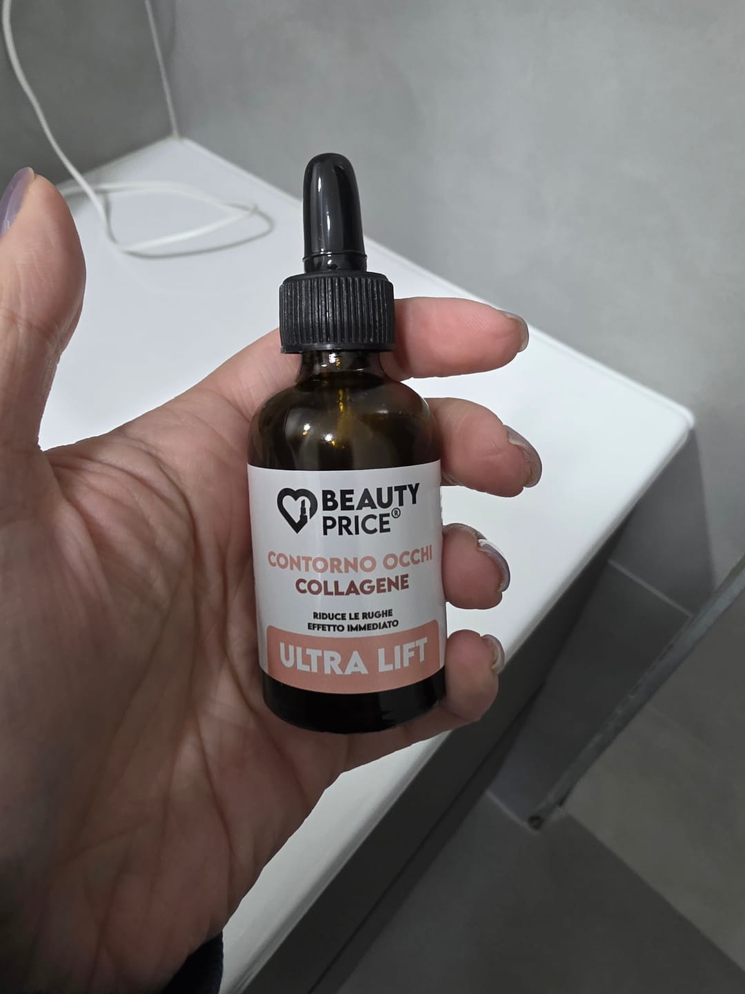 Customer photo review of BEAUTY PRICE COSMETICS® - #ALMOSTFREE - CONTORNO OCCHI - 30ML- COLLAGENE