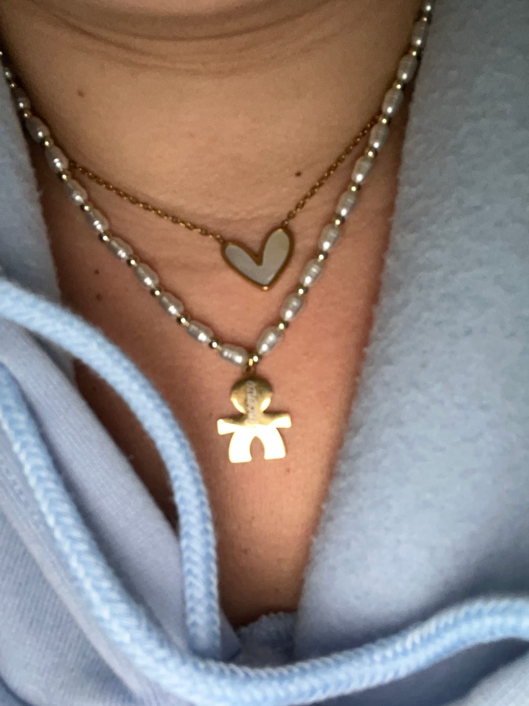 Customer photo review of Girocollo perline con bambini e incisione