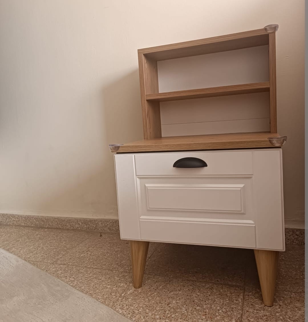 Customer photo review of Rani BD105 Komodin 2 Raflı Membran Çekmeceli Komodin Sepet Ceviz - Beyaz