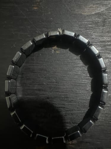 Customer photo review of Pulsera Hora Hematita