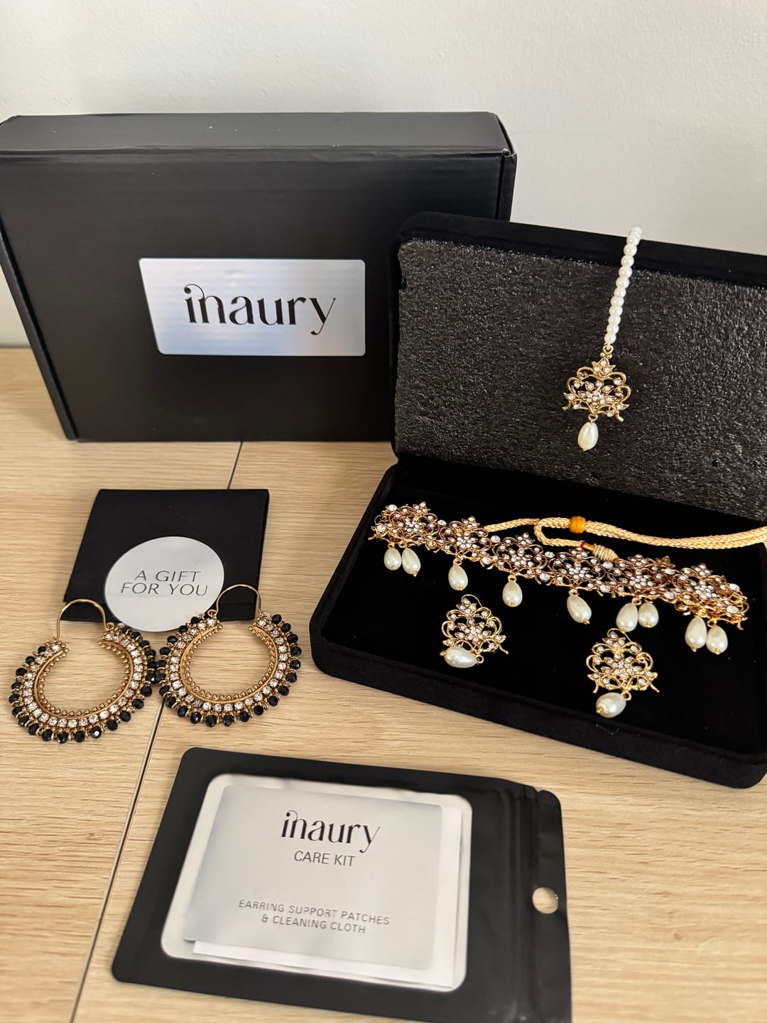 Customer photo review of Rubina Filigree Choker Set with Maang Tikka