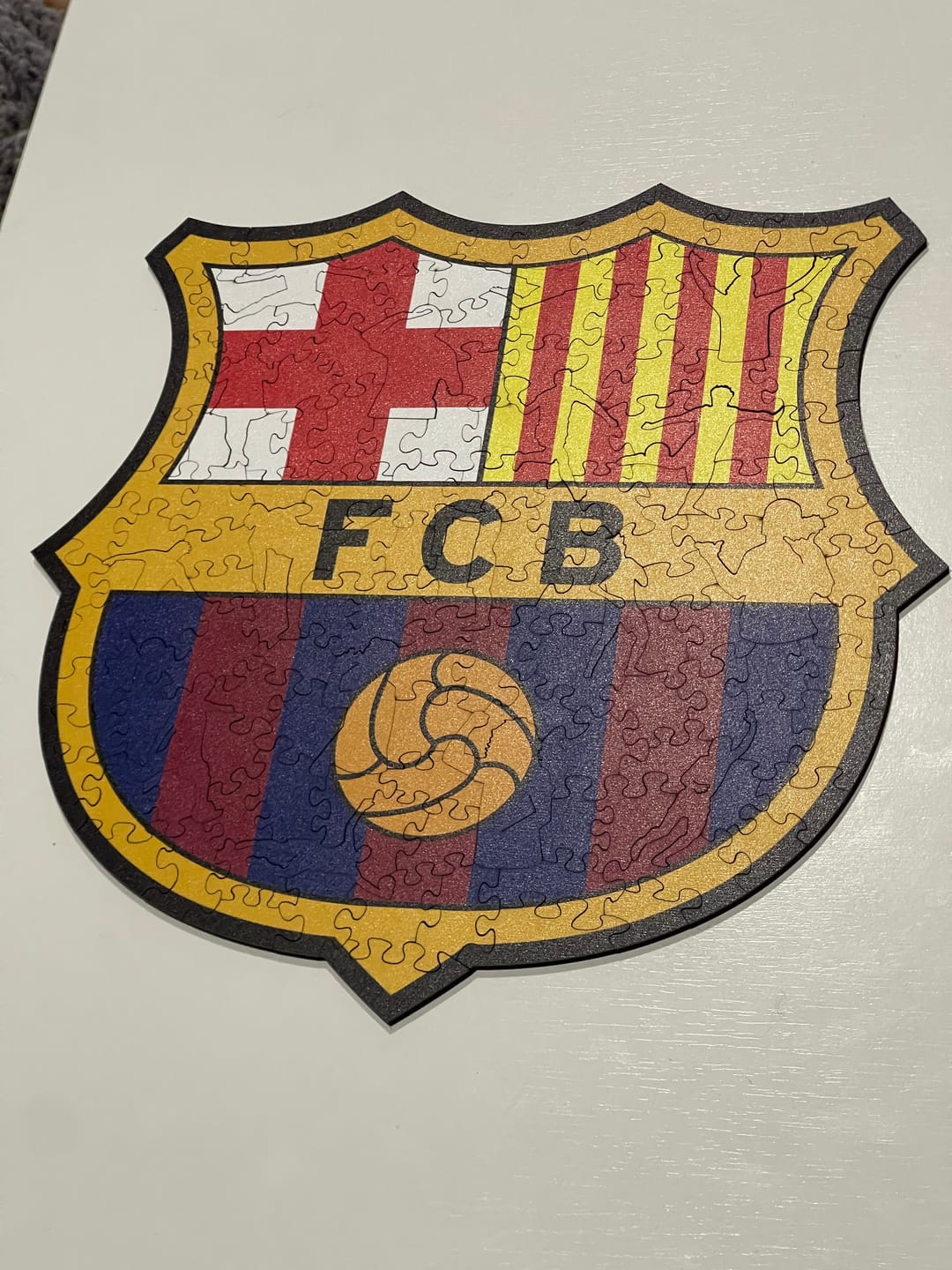 Customer photo review of FC Barcelona® Logo - Puzzle de Madera